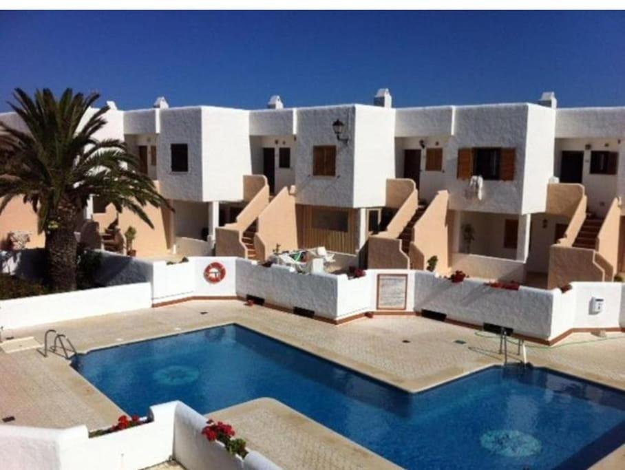 Piscina, Wifi, Patio Con Vistas Lejlighed Tarifa Eksteriør billede